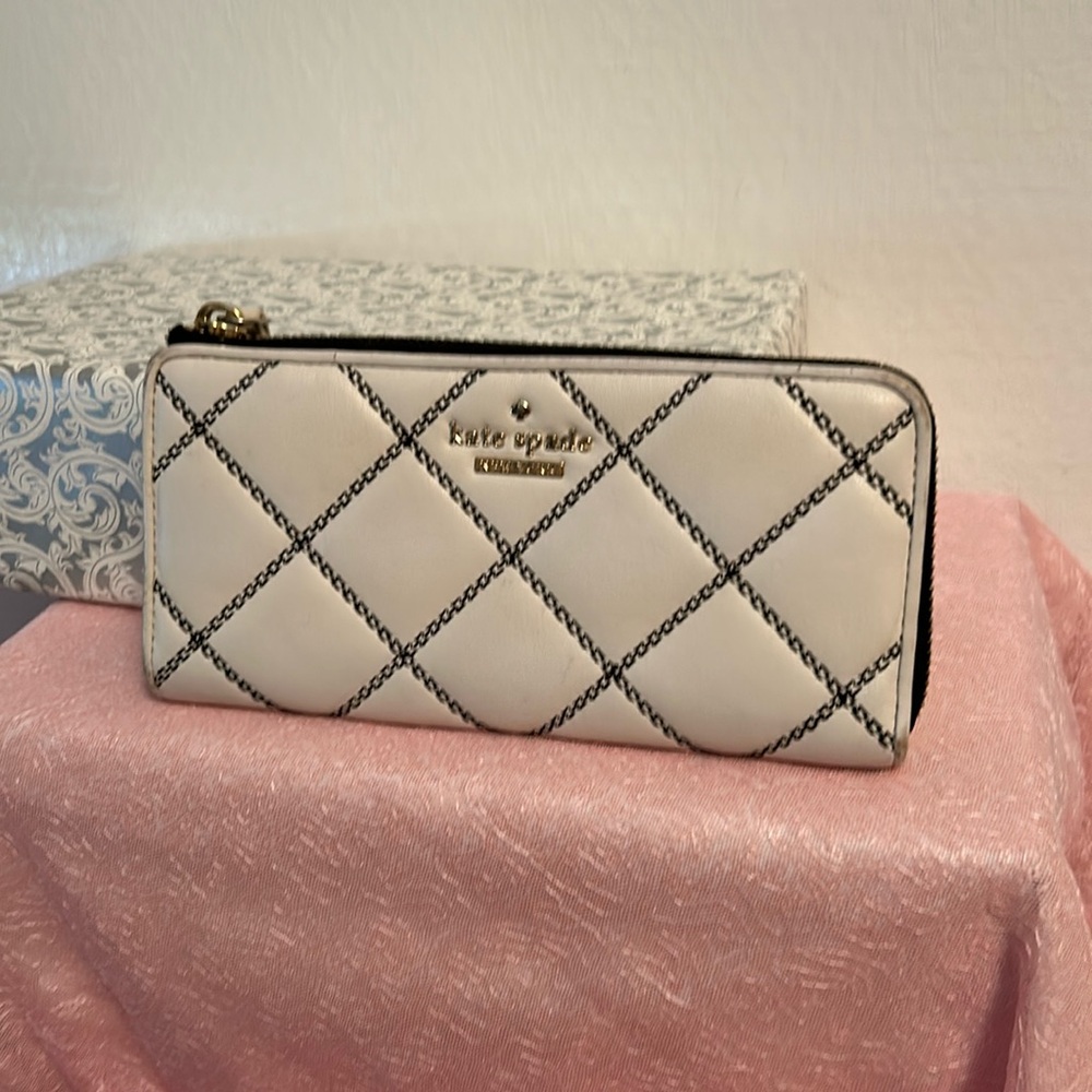 Kate Spade.
